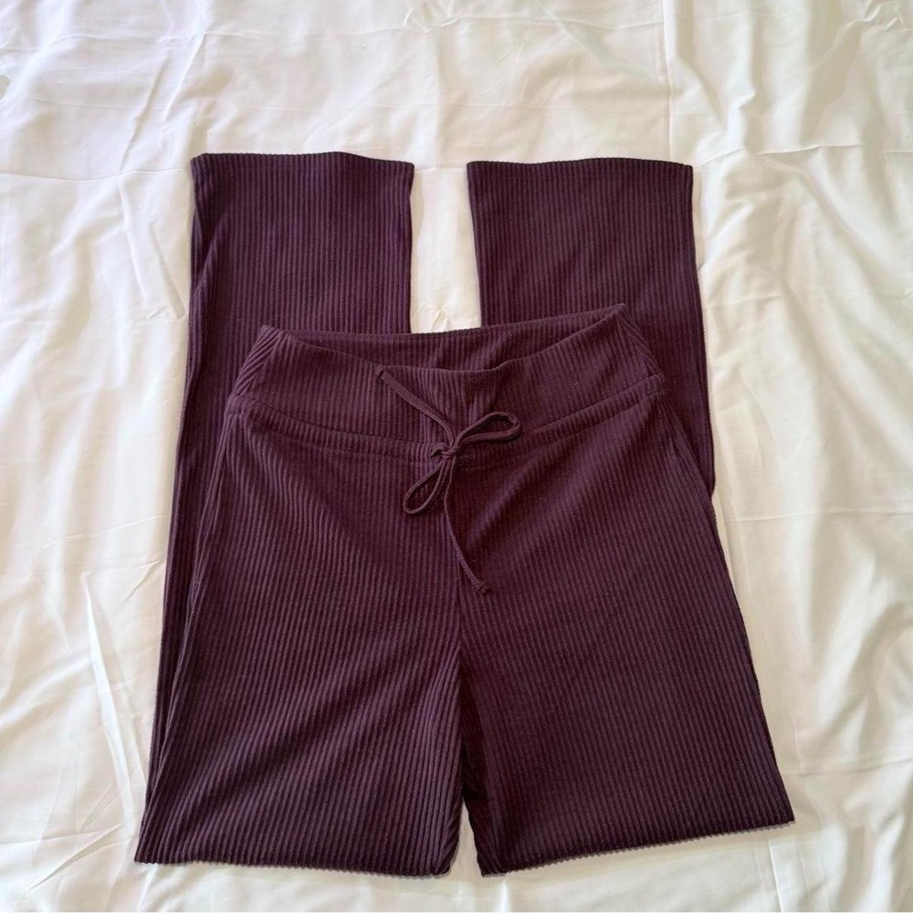 Old Navy Burgundy Ribbed Knit Flare Yoga Pants Athleisure L